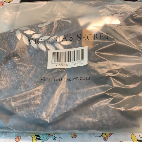 Brand new with tags large pink tote never used - Picture 9 of 10